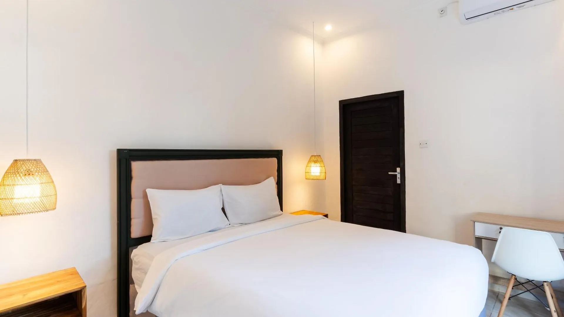 Apartment Room With Kitchen Parafrutts Ubud